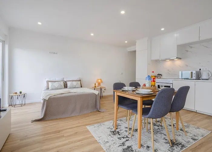 Sunset House * Achadinha